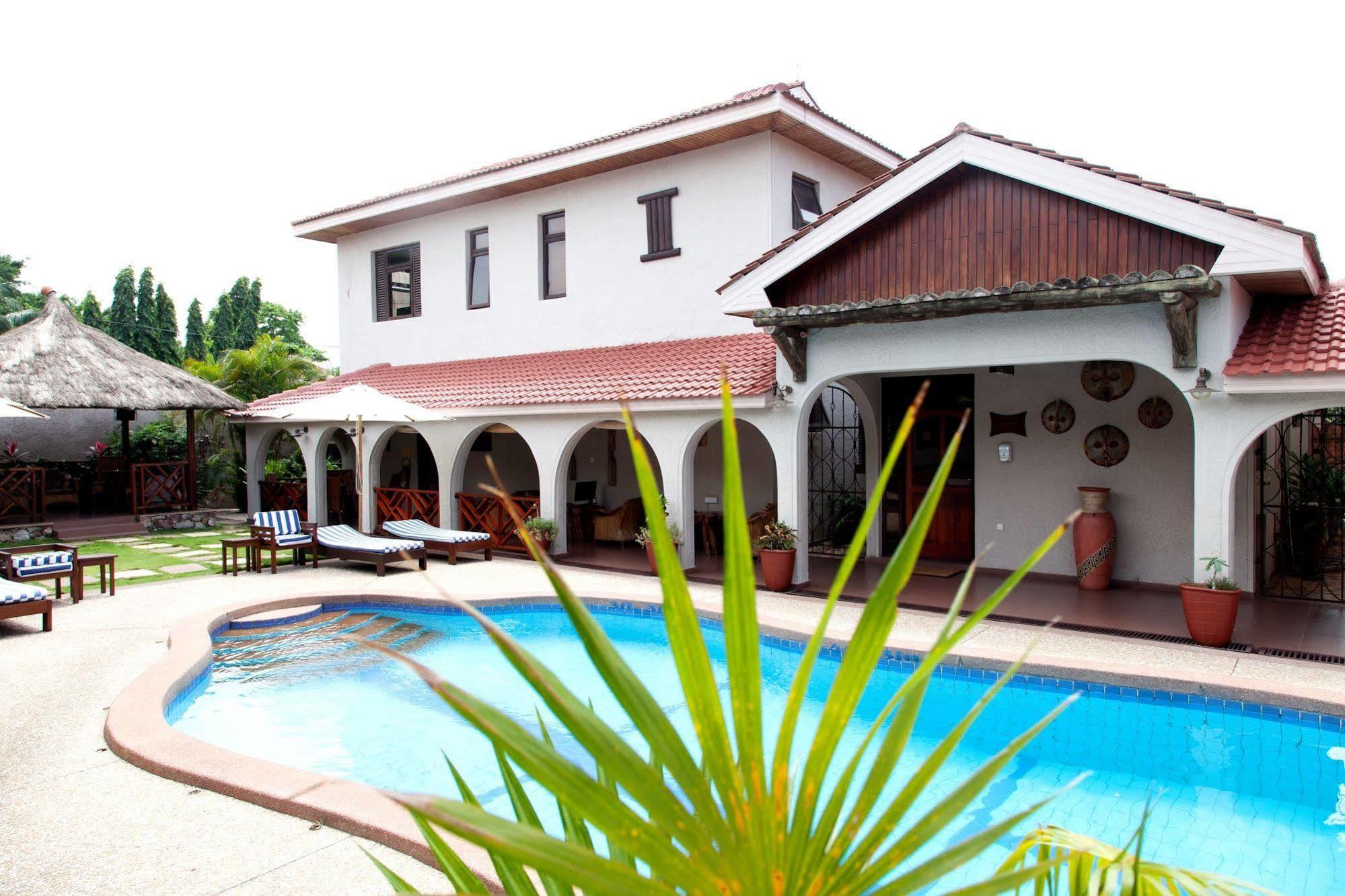 Mahogany Lodge, Cantonments Accra Eksteriør billede